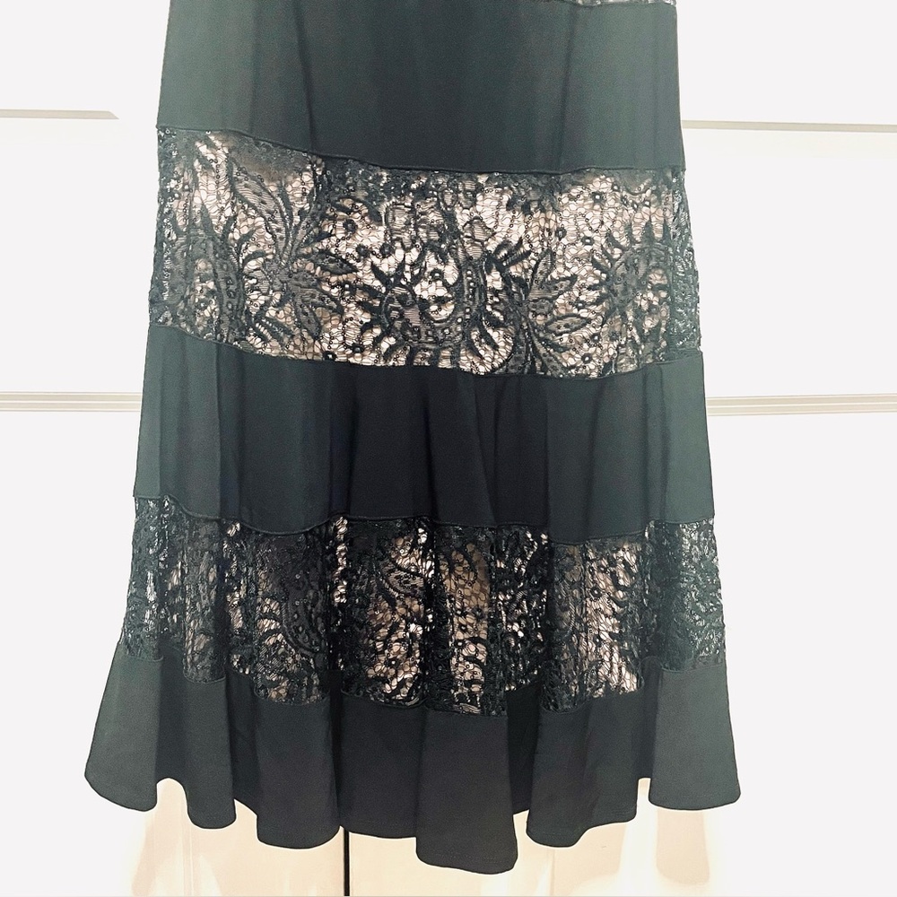 R&M Richards Black Lace Midi Dress Size 8 - Picture 7 of 11